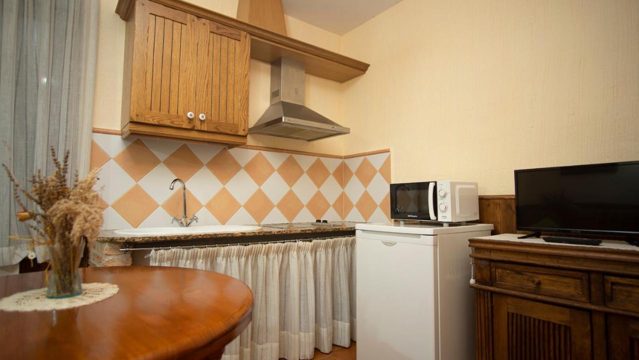 Casa Rural Santa Elena Villafranca de los Caballeros Extérieur photo